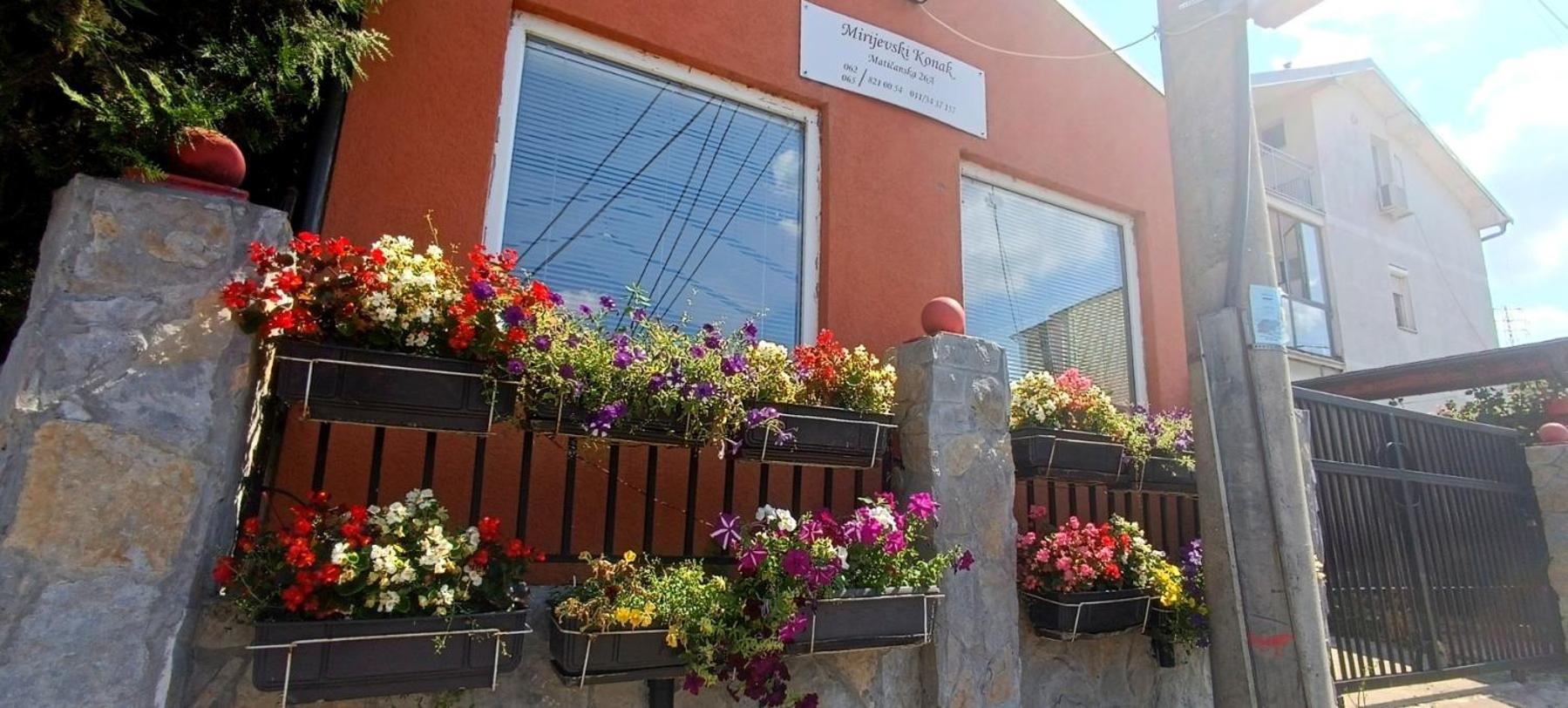Guest House Mirijevski Konak Belgrad Zewnętrze zdjęcie