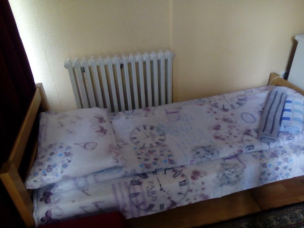 Guest House Mirijevski Konak Belgrad Zewnętrze zdjęcie